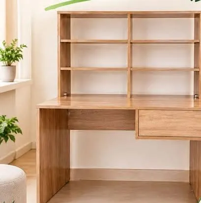 Bureau avec étagères en bois